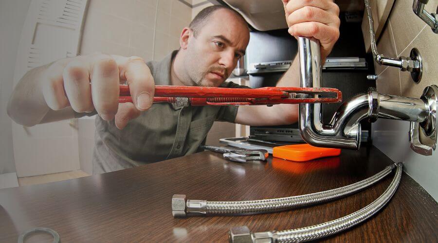 Expert burst pipe repair services in Otley, IA